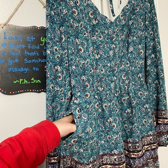 Long sleeve romper with pockets and top tie - Picture 4 of 4